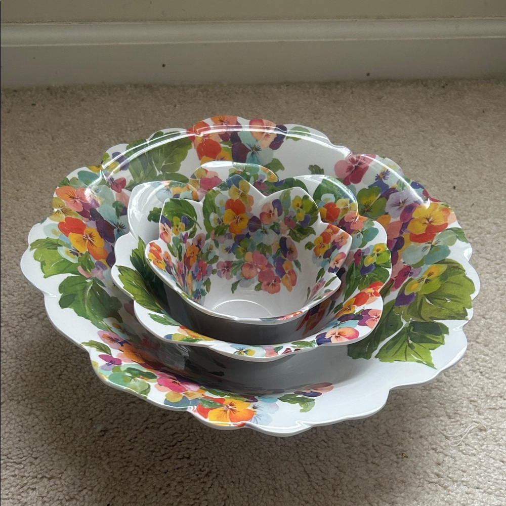Rachel Zoe “Pansy” Chip Resistant Melamine set of 3 Floral Nesting Bowls